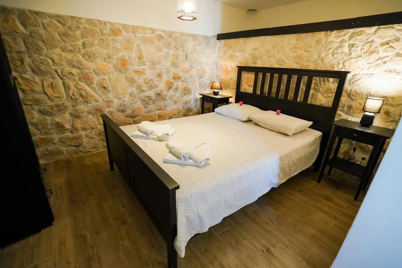 Apartments Ziggy Star Slatine 0*,  Croatia