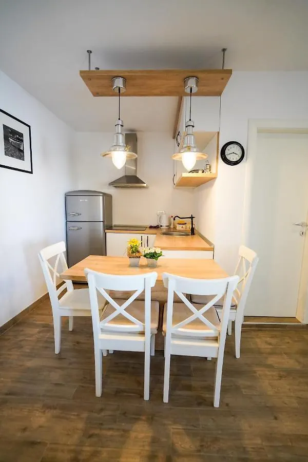 Apartments Ziggy Star Slatine