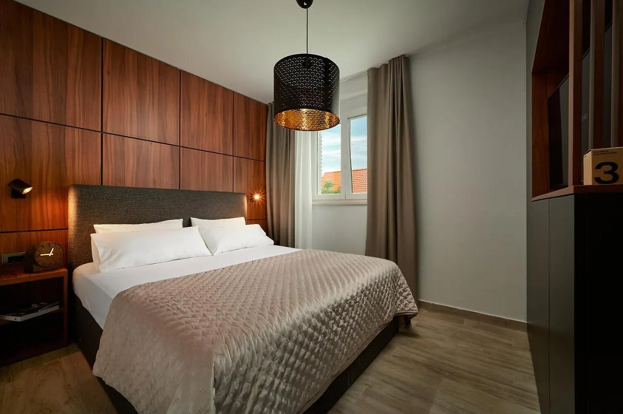 Apartments Ziggy Star Slatine Croatia