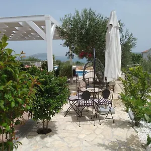 Apartament Silva, Slatine